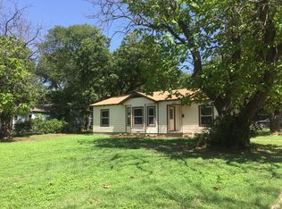 3633 N 26th St, Waco, TX 76708