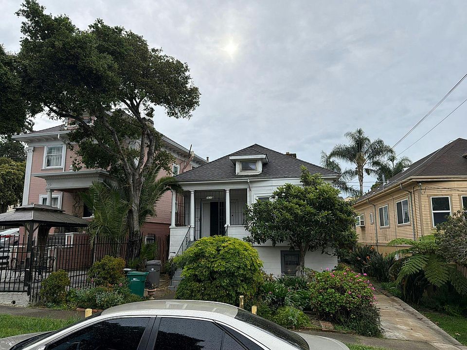 1st image of 2630 Highland Ave