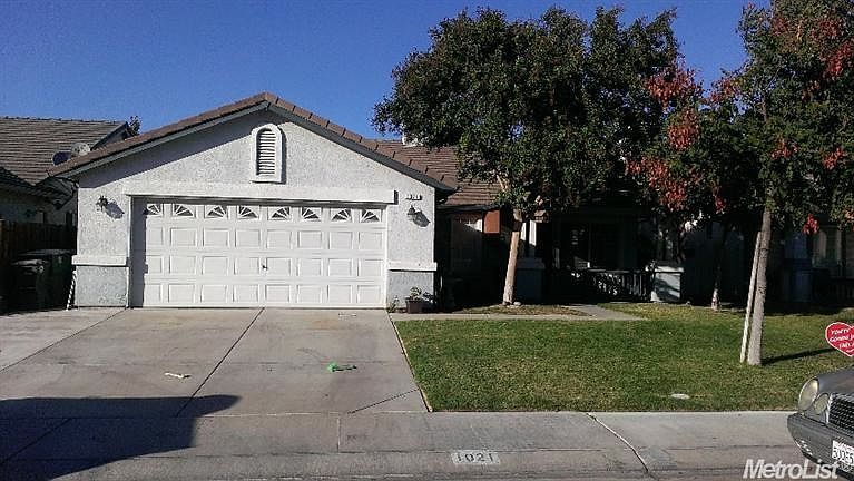 1st image of 1021 Bristow St