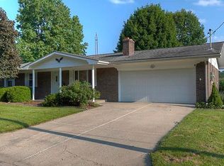 710 W Harrison St, Millstadt, IL