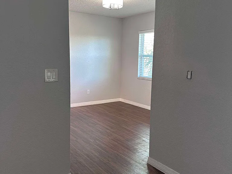 9847 Seminole Blvd — Photo 11
