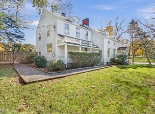 108 Ridgedale Ave, Florham Park, NJ 07932