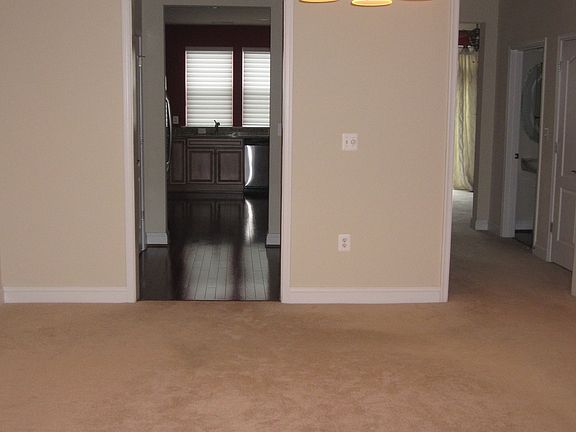 7656 Maple Lawn unit 2 005_12282015