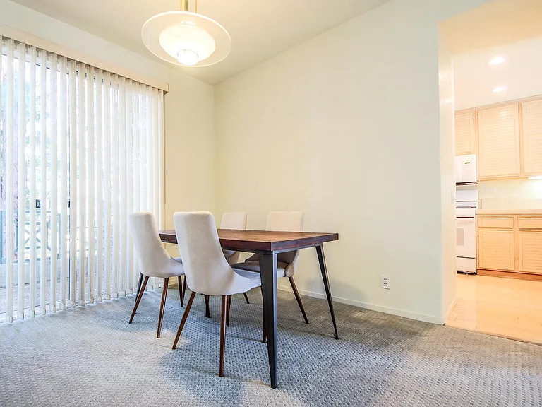 440 Navaro Pl #116 — Photo 4
