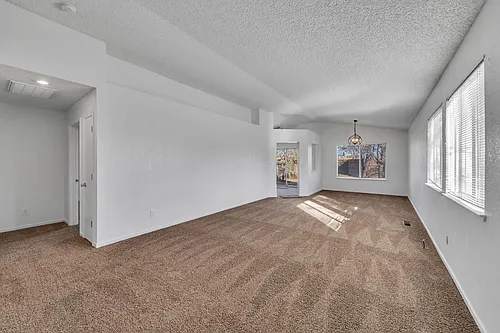 1620 Marinette Ct Photo 1