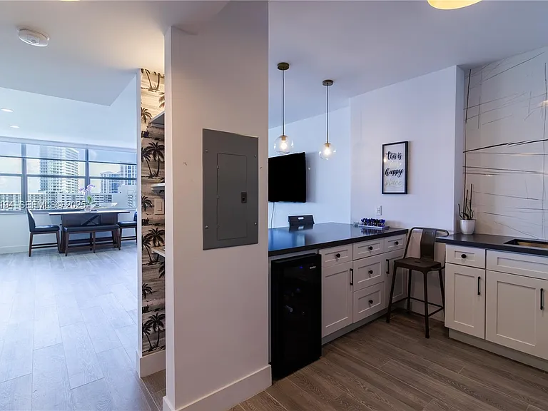 20 E Island Ave #1415 — Photo 20