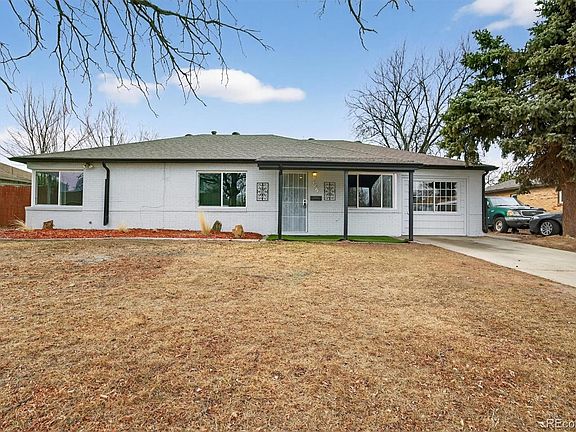 3rd image of 901 Racine Street