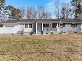 687 Bitmore Rd, Whiteville, NC 28472