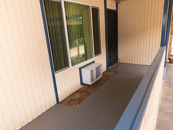 5th image of 525 Lynwood Ave APT D