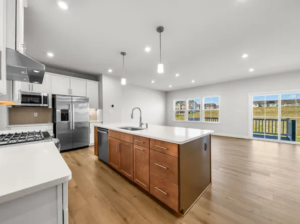 50 Bantry St, Swedesboro, NJ 08085