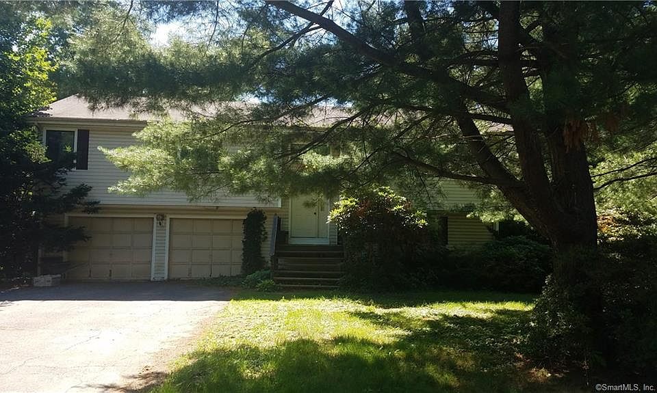 2nd image of 30 Filley St