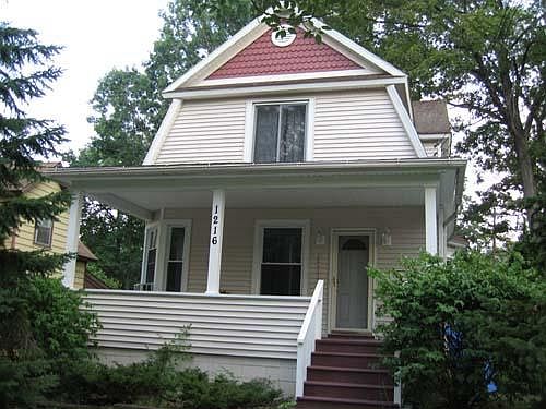 1st image of 1216 E Kalamazoo St