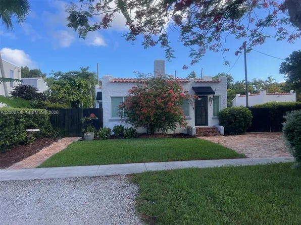 2272 SW 11th Ter, Miami, FL 33135