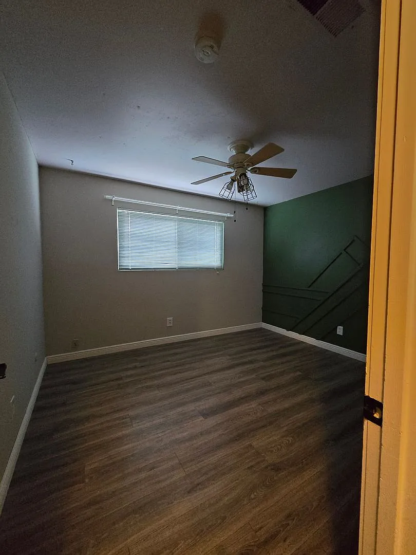 3 BR 2 BA with pool Available now — Photo 2