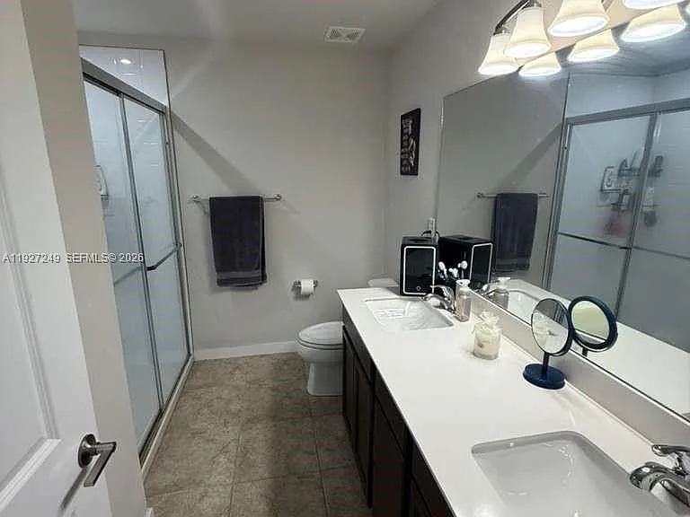 1037 NW 5th St #1037 — Photo 12