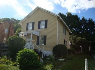 1040 Dixon Rd, Clymer, PA 15728