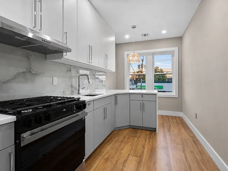 Kitchen into the Breakfast nook