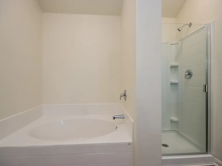 5819 Littoral Rd — Photo 10