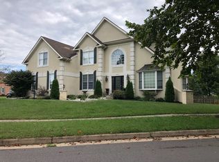42772 Jonquil Ln, Chantilly, VA 20152