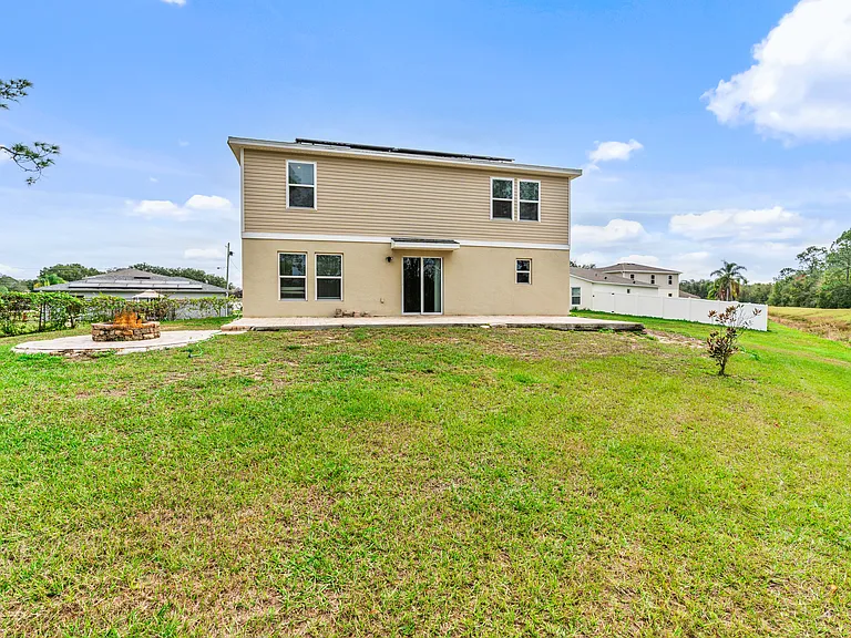 1463 Swan Ct — Photo 35