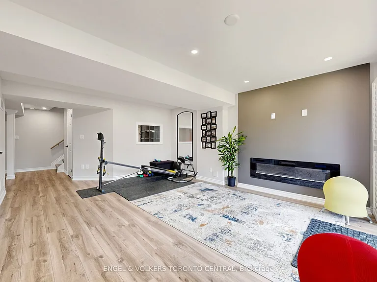 1628 Pennel Dr — Photo 26