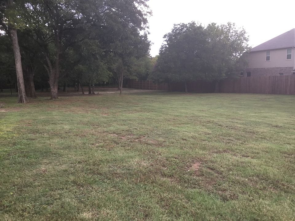 1st image of 4001 Felps Dr