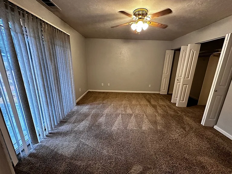 6009 Arron Ct — Photo 7