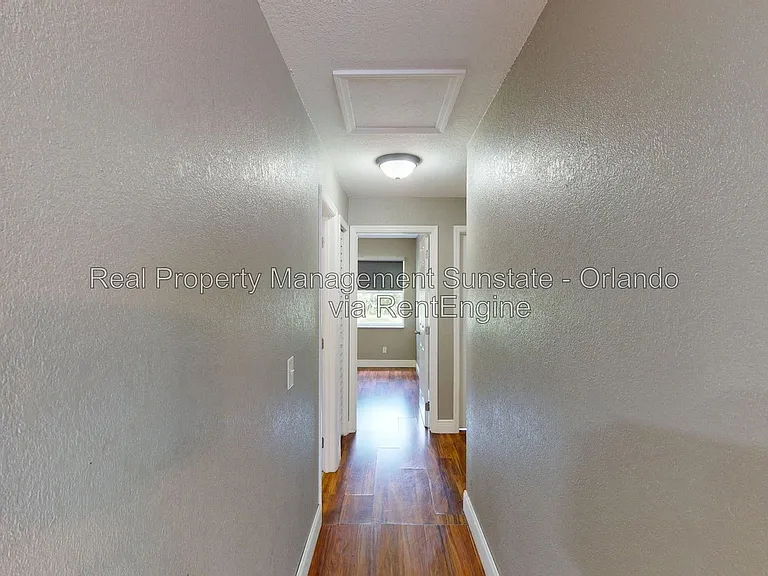 214 Woodmere Blvd — Photo 7