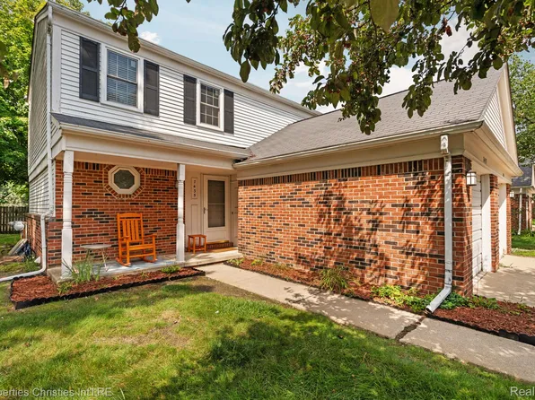 7435 N Kingston Ct, Westland, MI 48185