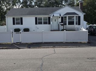 55 Rindone St, Holbrook, MA 02343