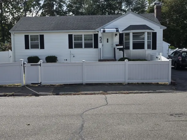 55 Rindone St, Holbrook, MA 02343