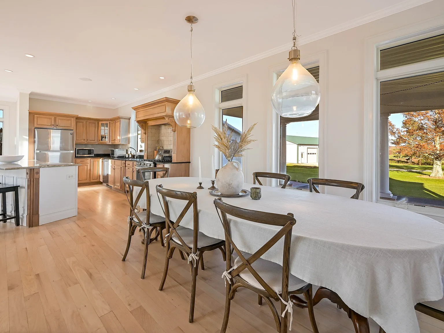 788 Reeves Avenue, Riverhead, NY, 11901 — Photo 2