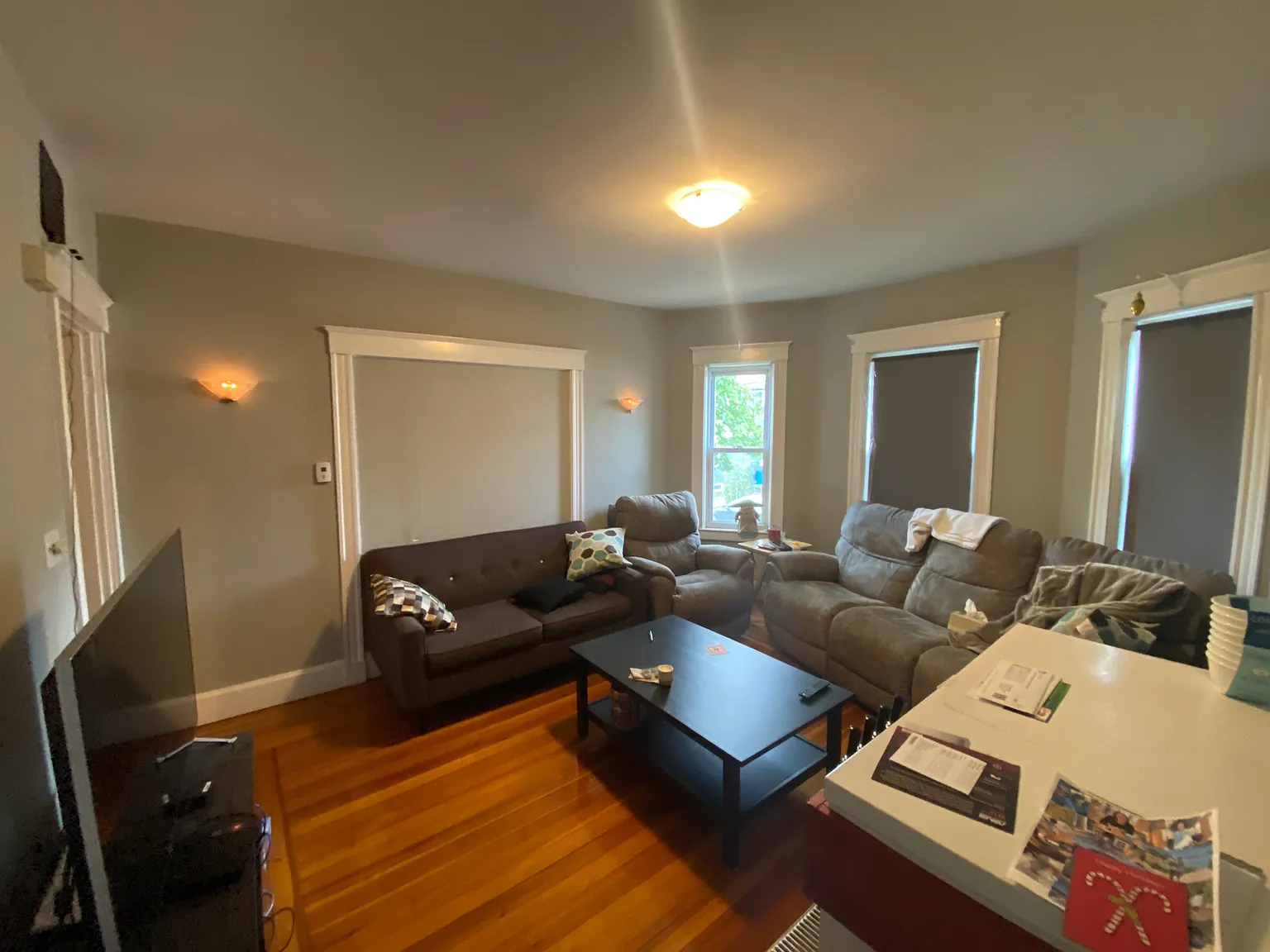 3 bed, $3,300 — Photo 4