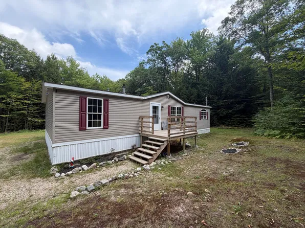 379 Hancock Pond Road, Sebago, ME 04029