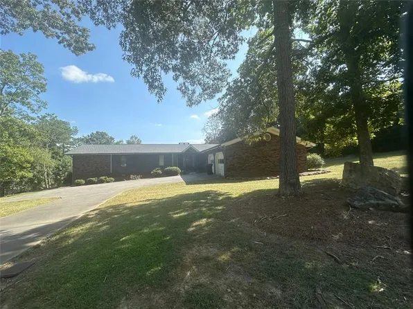 12 Wood Forest Dr SW, Cartersville, GA 30120