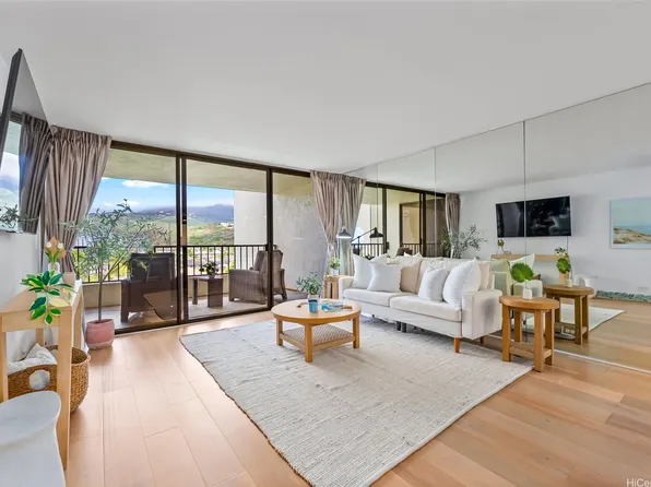 500 Lunalilo Home Rd APT 16C, Honolulu, HI 96825
