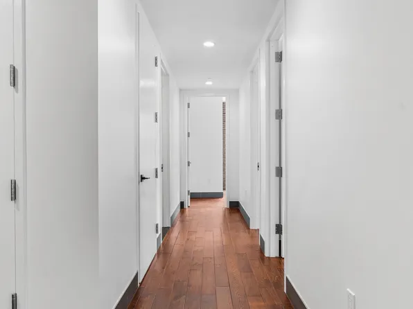 42-60 Crescent Street image 8 of 28