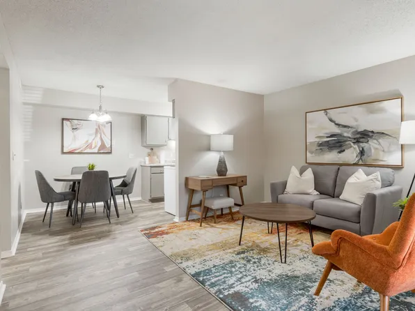 Echo Trail Apartments - Receive $200 OFF First Month Rent!