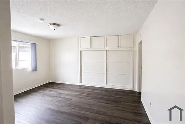 4547 August St #5 — Photo 1