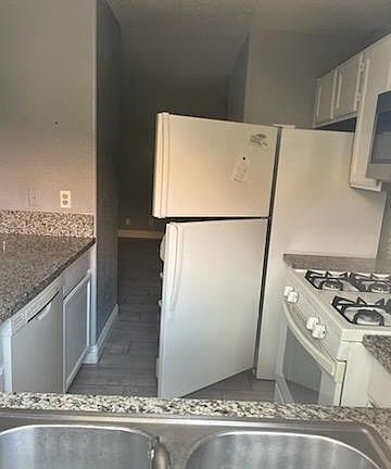 4th image of 5024 S Rainbow Blvd Unit 104