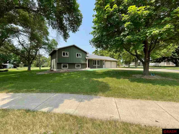 306 W South St, Janesville, MN 56048