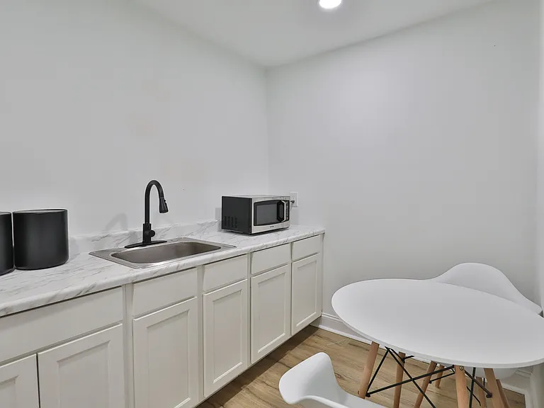 Community Kitchen