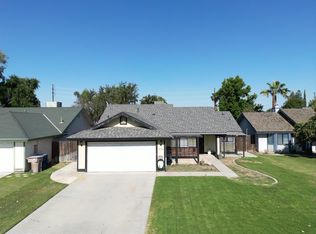 4712 Angelain Ln, Bakersfield, CA 93311
