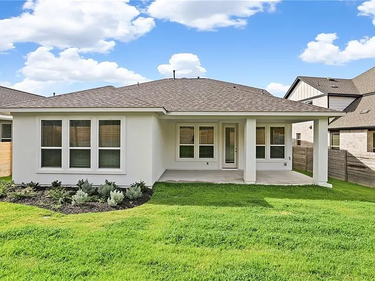1821 Donetto Dr — Photo 30