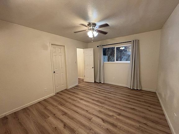 5th image of 930 Darlington Ave