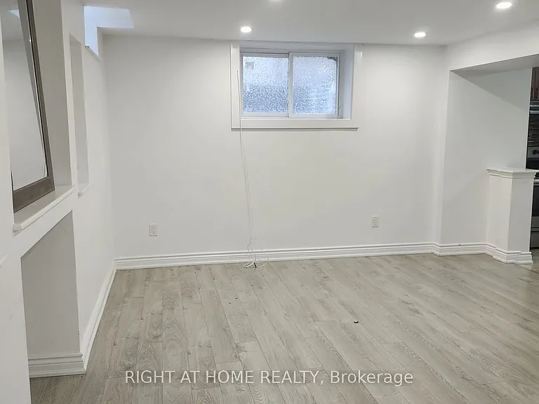 1 Via Avellino Rd #BASEMENT — Photo 9