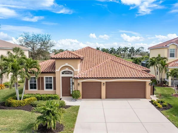 2663 Amber Lake Dr, Cape Coral, FL 33909