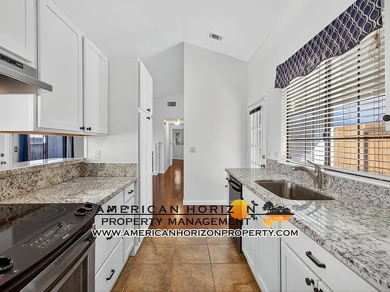 1316 Puebla Way — Photo 15