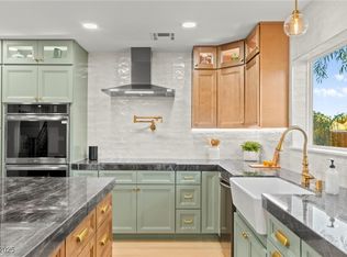 6920 Bradley Rd, Las Vegas, NV 89131