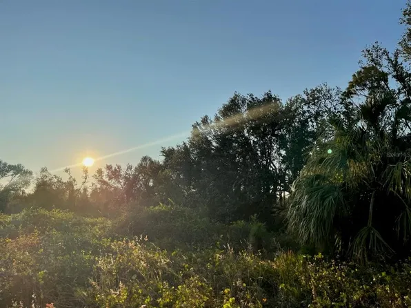 1215 Harbour Breeze Ct #9, Punta Gorda, FL 33983